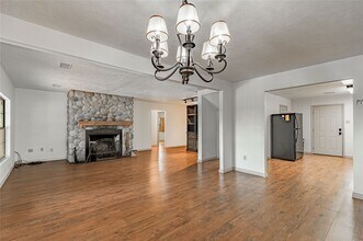 73 Thomas Lake Rd in Huntsville, TX - Building Photo - Building Photo