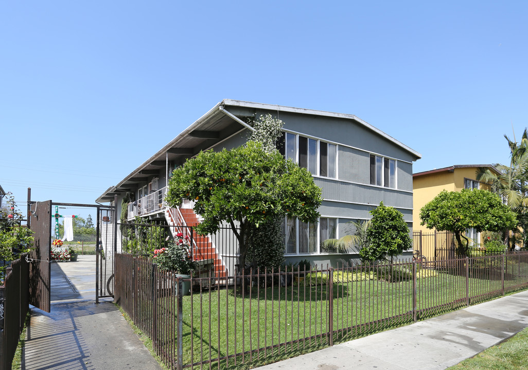 4935 Slauson Ave in Culver City, CA - Foto de edificio