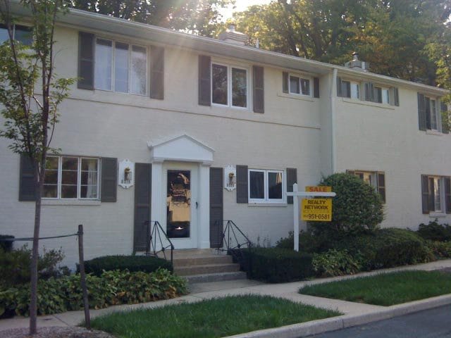 property at 5320 Pooks Hill Rd