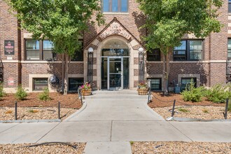 Norwich Apartments in Denver, CO - Building Photo - Primary Photo