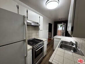 361 S Detroit St in Los Angeles, CA - Building Photo - Building Photo