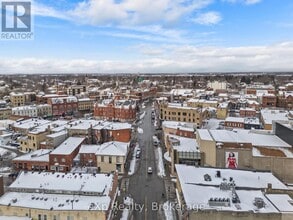 109 Downie St in Stratford, ON - Building Photo - Building Photo