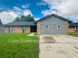 11701 N Lee Ave in Oklahoma City, OK - Building Photo