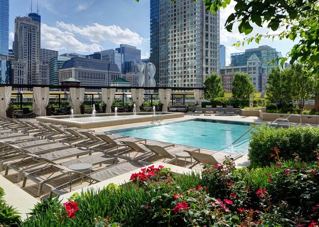 property at 68 W Hubbard St
