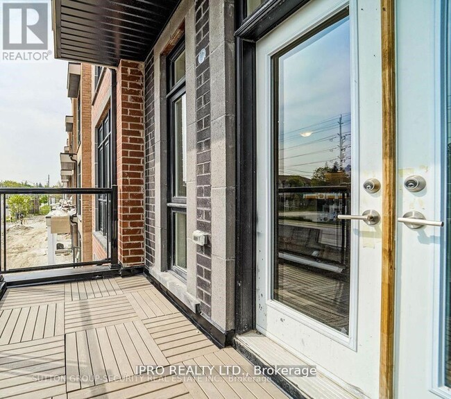 property at 12868-12868 Yonge St