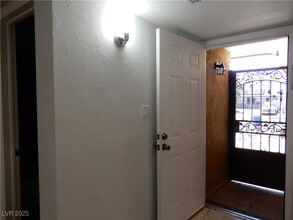6236 Mcallister Ave in Las Vegas, NV - Building Photo - Building Photo