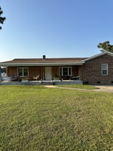 550 Peak Branch Rd in Snow Hill, NC - Building Photo - Building Photo