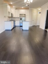 23275 Milltown Knoll Square-Unit -111 in Ashburn, VA - Foto de edificio - Building Photo