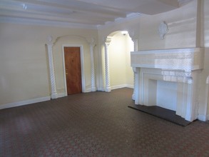Austin Oaks in Chicago, IL - Foto de edificio - Lobby