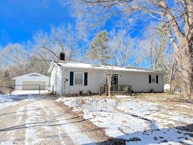 2425 N Headley Rd in Bloomington, IN - Building Photo - Building Photo