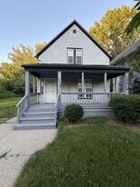875 E 154th St in Cleveland, OH - Building Photo