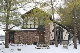 4585 Homer Rd NW in Centerburg, OH - Building Photo - Building Photo