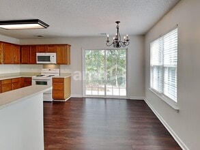 155 Mott Rd in Mooresville, NC - Foto de edificio - Building Photo