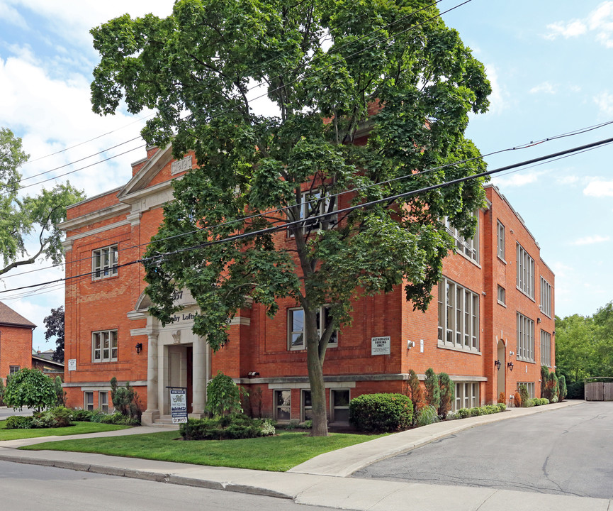 Allenby Lofts in Hamilton, ON - Building Photo