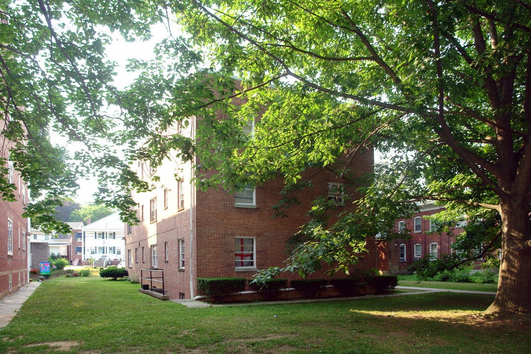 908 Hamilton Blvd in Hagerstown, MD - Foto de edificio