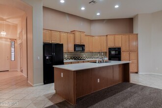 7649 S Ash Ave in Tempe, AZ - Building Photo - Building Photo