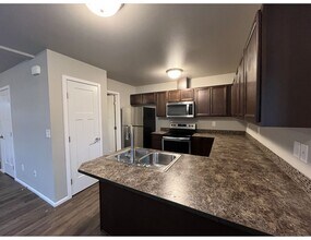 2328 Verona St in Bellingham, WA - Building Photo - Building Photo