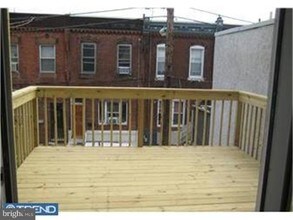 1825 S Broad St-Unit -2 in Philadelphia, PA - Foto de edificio - Building Photo