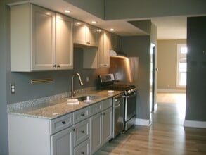 110 Bidwell Pkwy, Unit 2 in Buffalo, NY - Foto de edificio - Building Photo