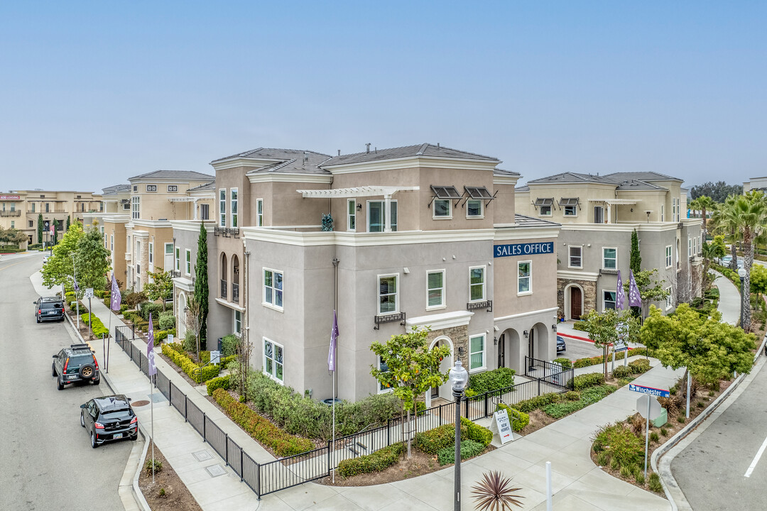 Park Place Townhomes in Oxnard, CA - Foto de edificio