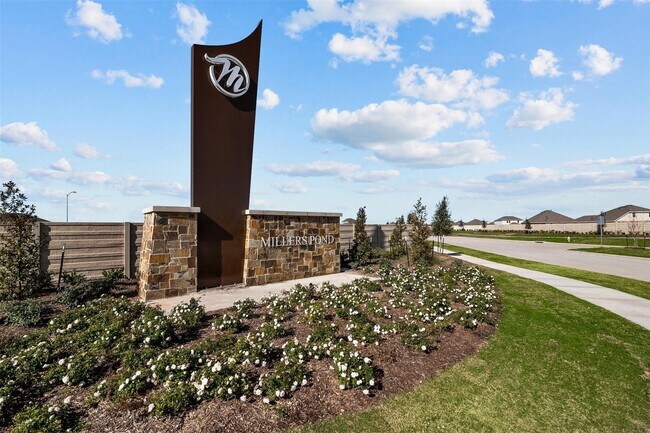 property at 3003 Middleton Dr
