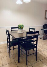 120 Claremont Ave, Unit Boll Weevil COTTAGE in Enterprise, AL - Foto de edificio - Building Photo