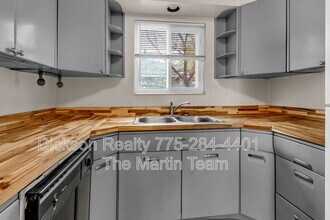 240 18th St in Sparks, NV - Building Photo - Building Photo