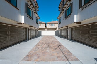 200 S 2nd Ave in Arcadia, CA - Building Photo - Building Photo