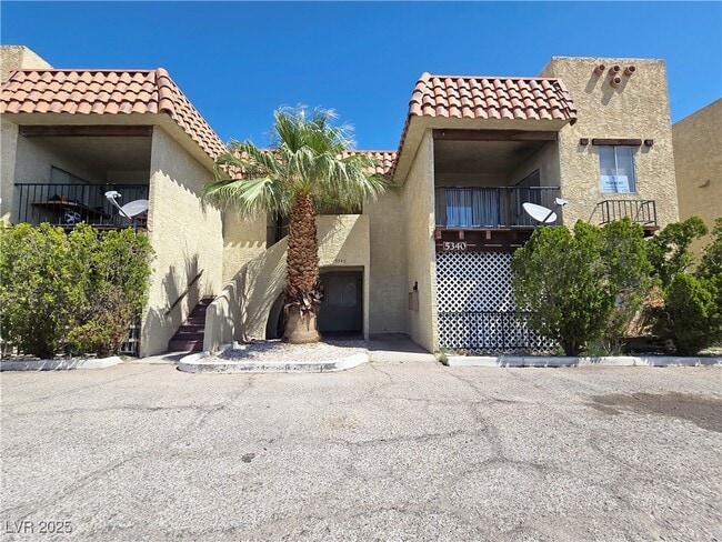 property at 5340 Retablo Ave