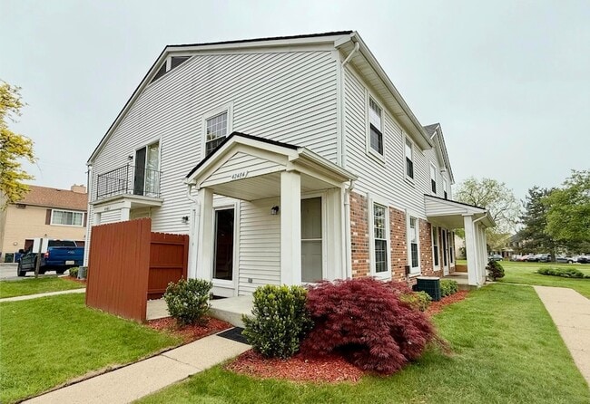property at 42484 Saratoga Rd