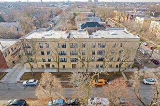 5057 N Wolcott Ave, Unit 5075-1 in Chicago, IL - Foto de edificio - Building Photo