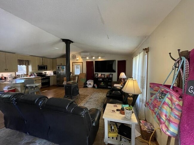 122 Cedar Creek Cir in Central, SC - Building Photo - Building Photo