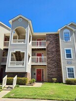 2713 Preston Woods Ln in Fayetteville, NC - Building Photo