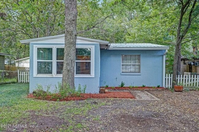 property at 619 Comet St