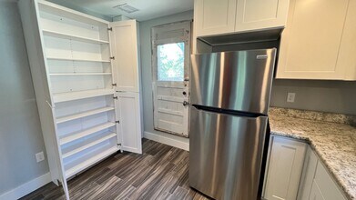 24-28-28 Hill St in Dover, NH - Building Photo - Building Photo