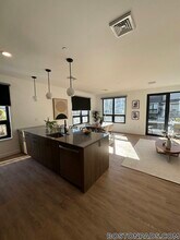 199 Gardner St in Boston, MA - Foto de edificio - Building Photo