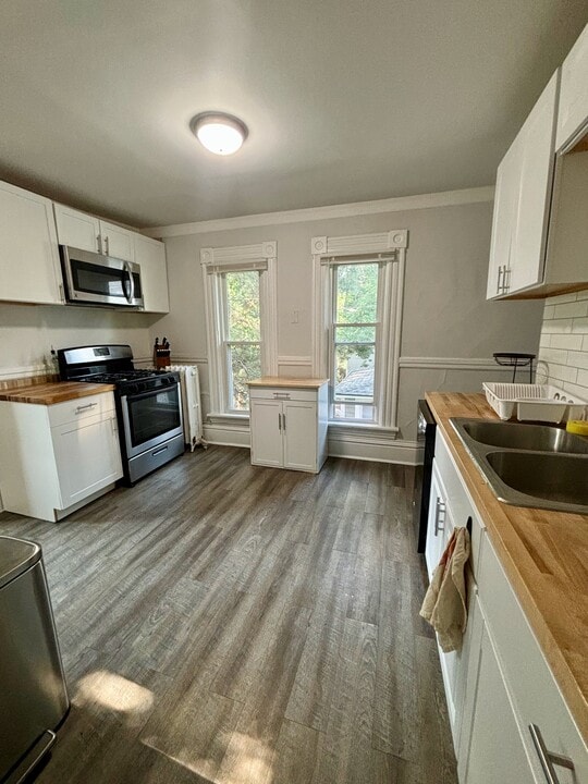 3224 Hennepin Ave, Unit 3 - Room A in Minneapolis, MN - Building Photo