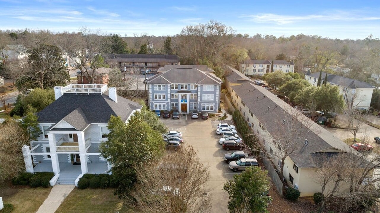 Greystone in Auburn, AL - Foto de edificio