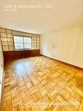 1602 W Abingdon Dr in Alexandria, VA - Building Photo - Building Photo