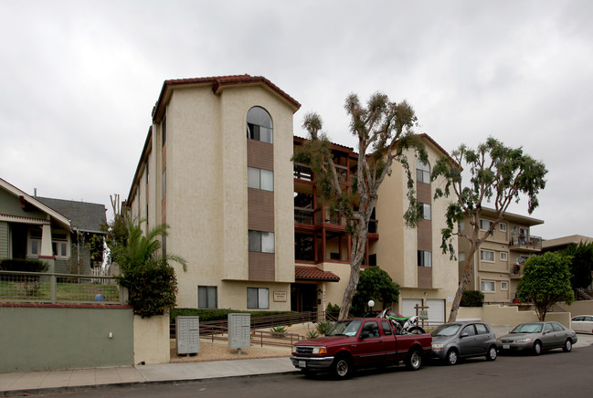 Georgia Manor Apartments