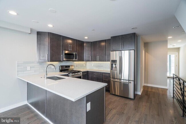 property at 1434 Clymer St