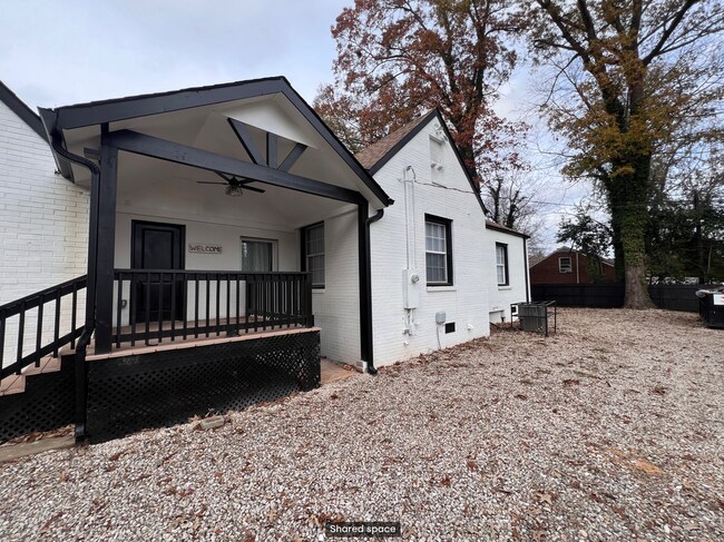 1929 West Blvd in Charlotte, NC - Building Photo - Building Photo