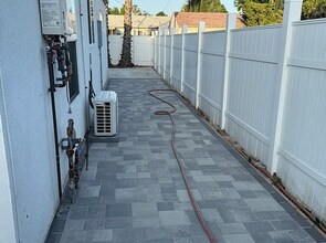 7538 Gaviota Ave in Los Angeles, CA - Building Photo - Building Photo