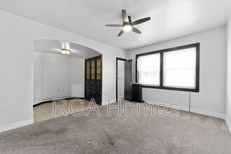 37 West St Clair Street in Indianapolis, IN - Building Photo - Building Photo
