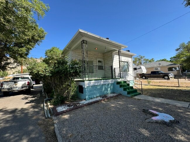 812 Muir Ave in Rock Springs, WY - Building Photo - Building Photo