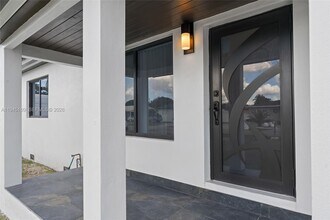 3030 NW 99th St in Miami, FL - Building Photo - Building Photo