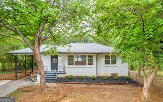 5506 Alder Dr in Forest Park, GA - Building Photo
