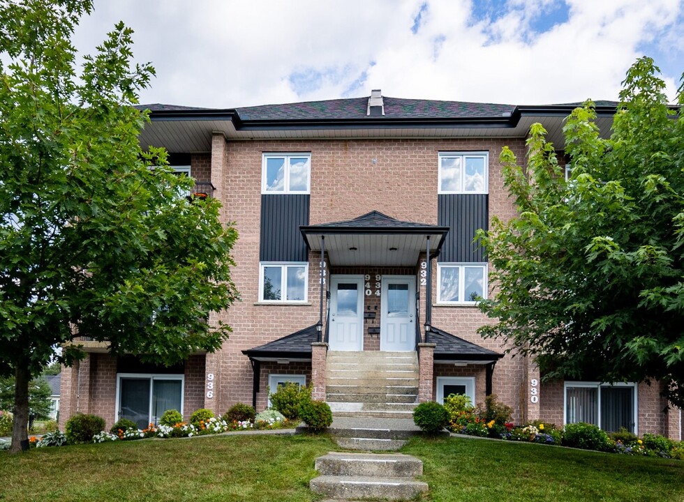 930-940 Léo-Laliberté St in Sherbrooke, QC - Building Photo