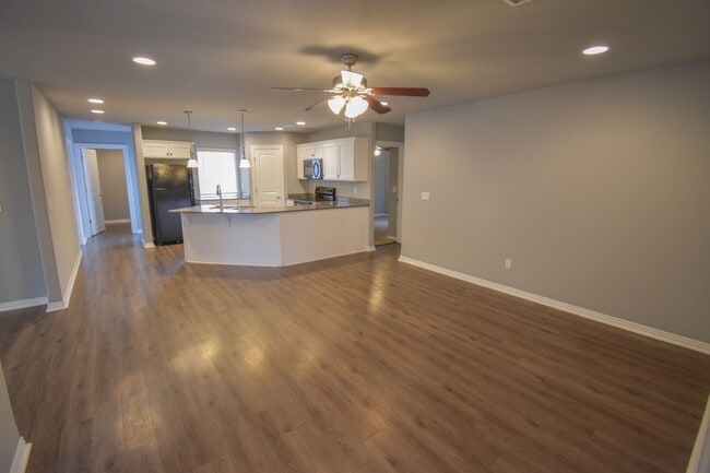 105 S Ray Ave in Fayetteville, AR - Building Photo - Building Photo