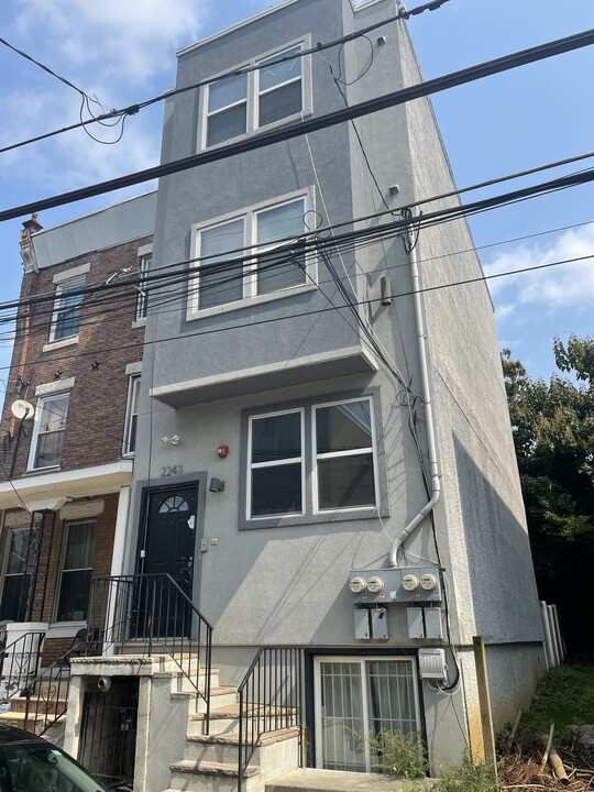 2243 N 12th St in Philadelphia, PA - Building Photo